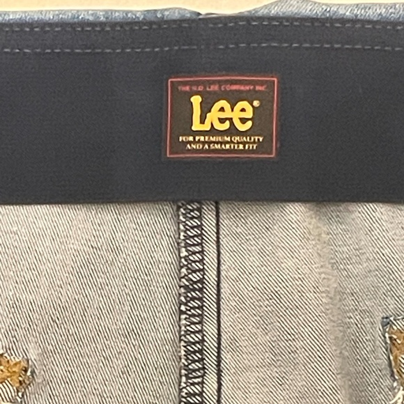 Lee Women's Heritage High Rise Pull On Flare Jean Size XXL NWT - Picture 10 of 13